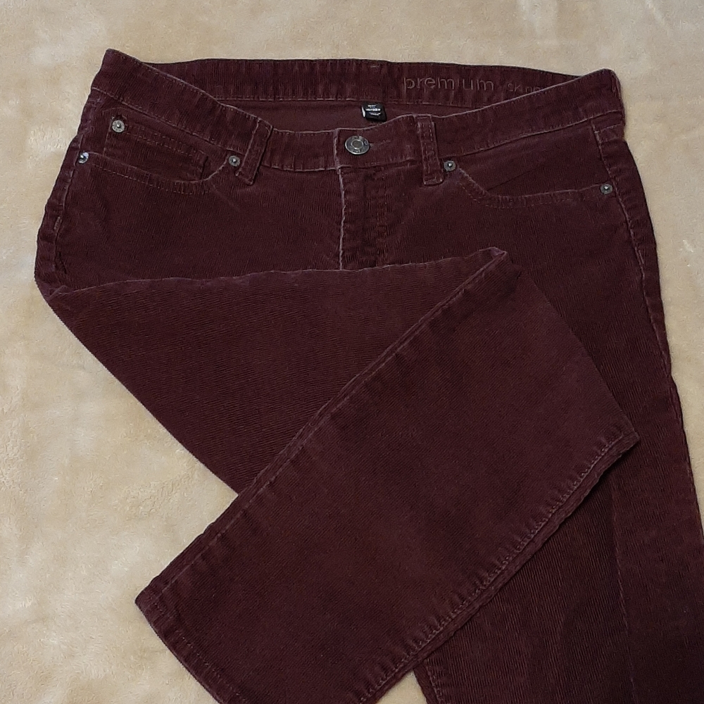 GAP skinny courdory jeans